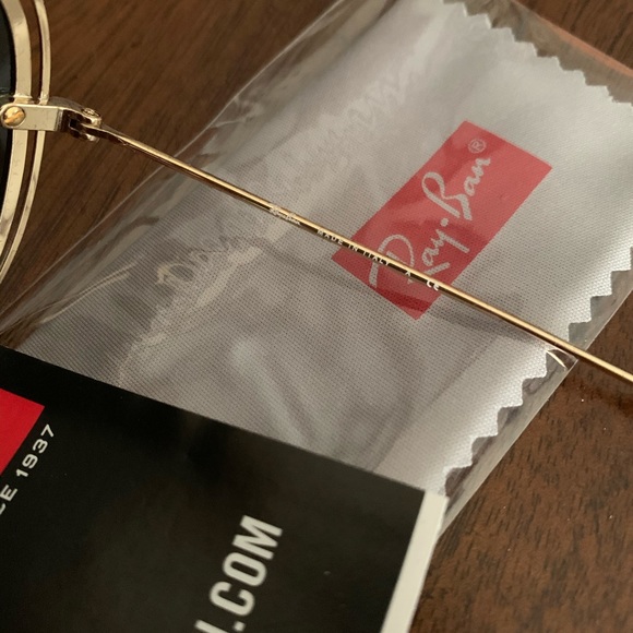 Black unisex ray ban sunglasess - Picture 3 of 9